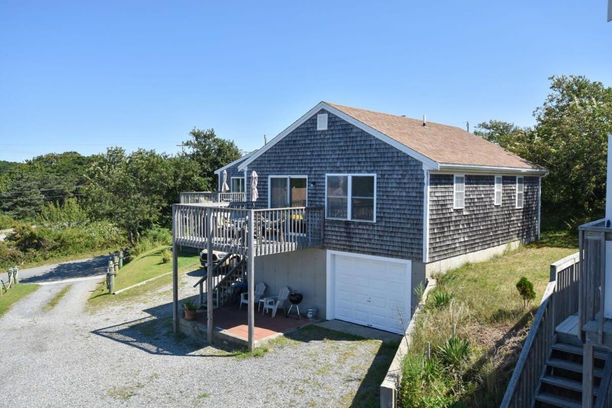 12216 - Beautiful Views Of Cape Cod Bay Access To Private Beach Easy Access To P-Town Truro Eksteriør billede