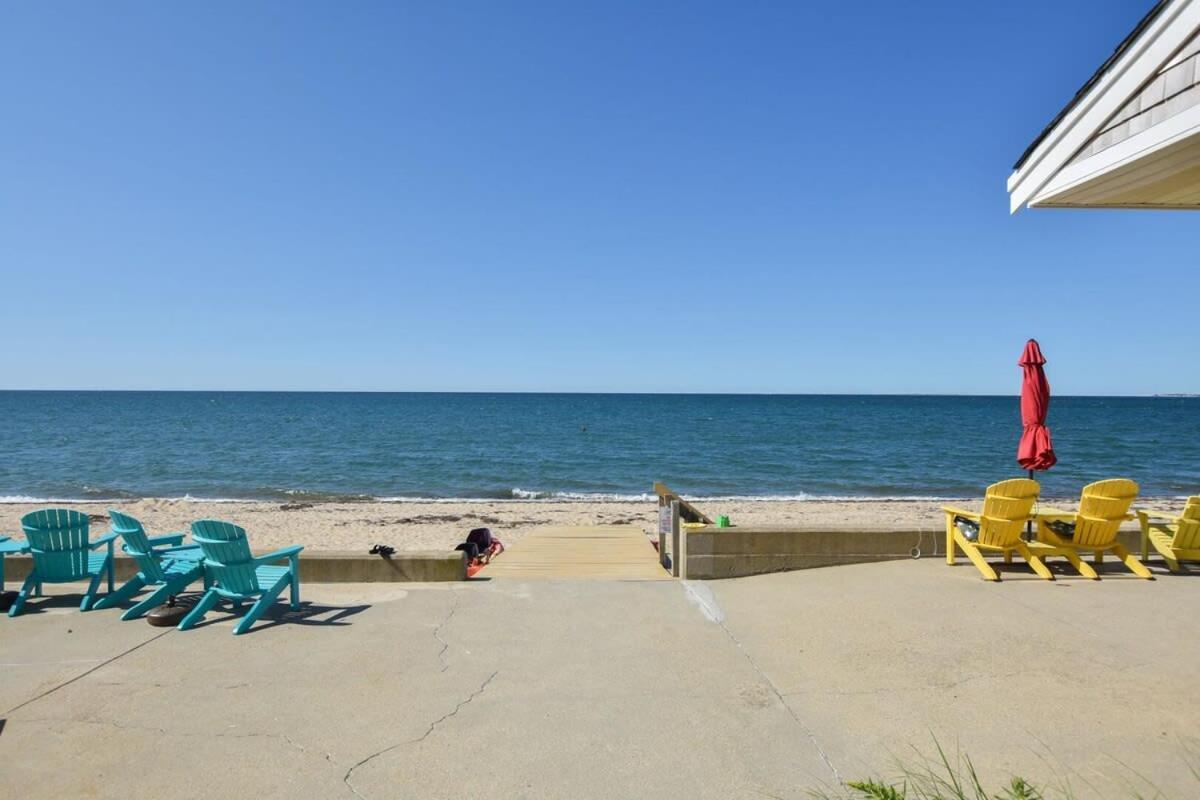 12216 - Beautiful Views Of Cape Cod Bay Access To Private Beach Easy Access To P-Town Truro Eksteriør billede